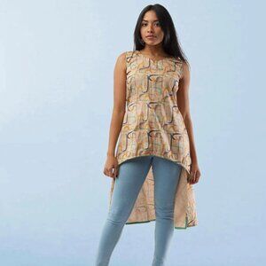 Stylish Cream Geometric Print High-Low Top | Muvvas Boutique
